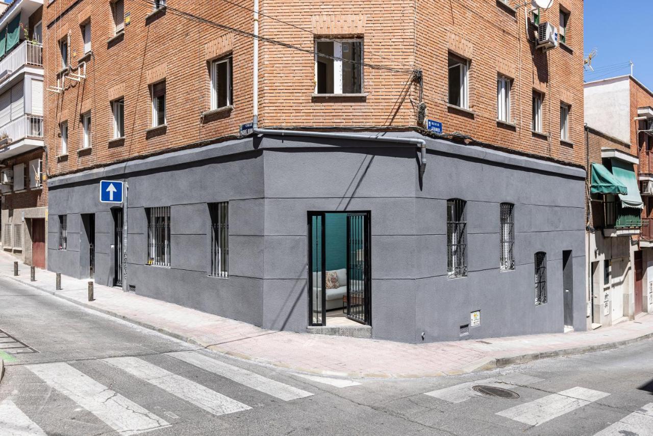 Plaza De Castilla Apartments Мадрид Екстериор снимка