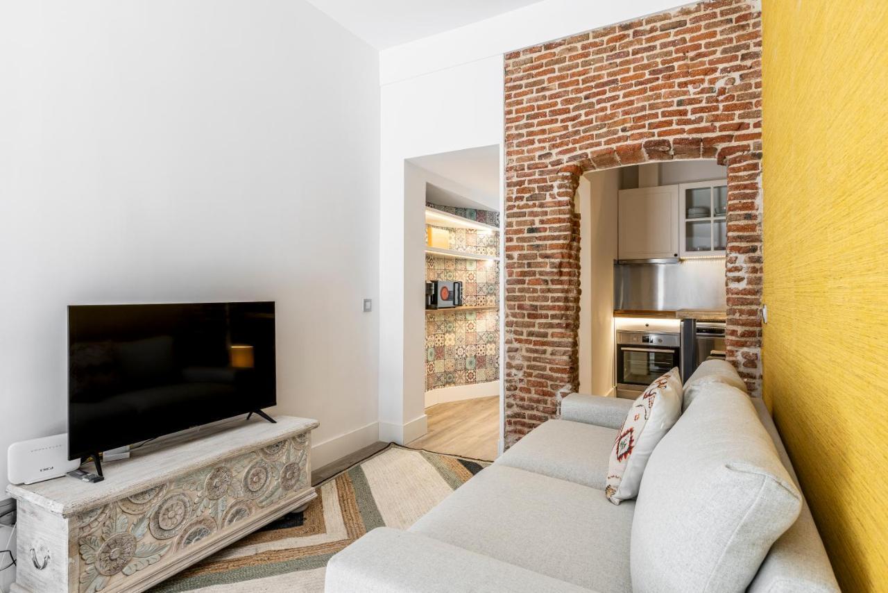 Plaza De Castilla Apartments Мадрид Екстериор снимка