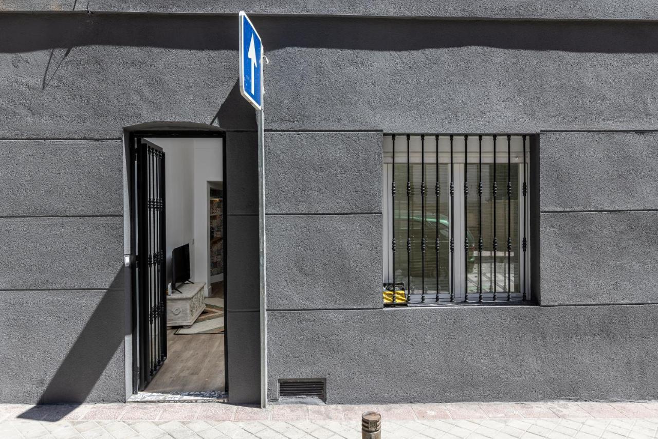 Plaza De Castilla Apartments Мадрид Екстериор снимка