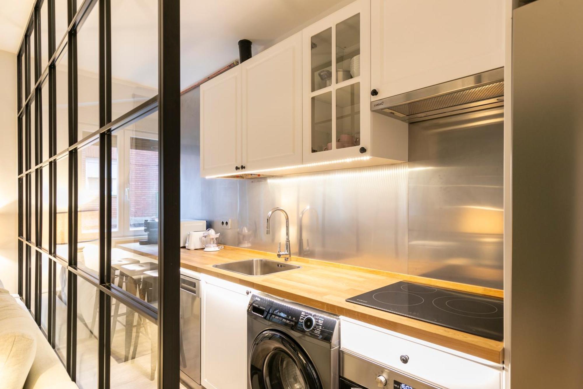 Plaza De Castilla Apartments Мадрид Екстериор снимка