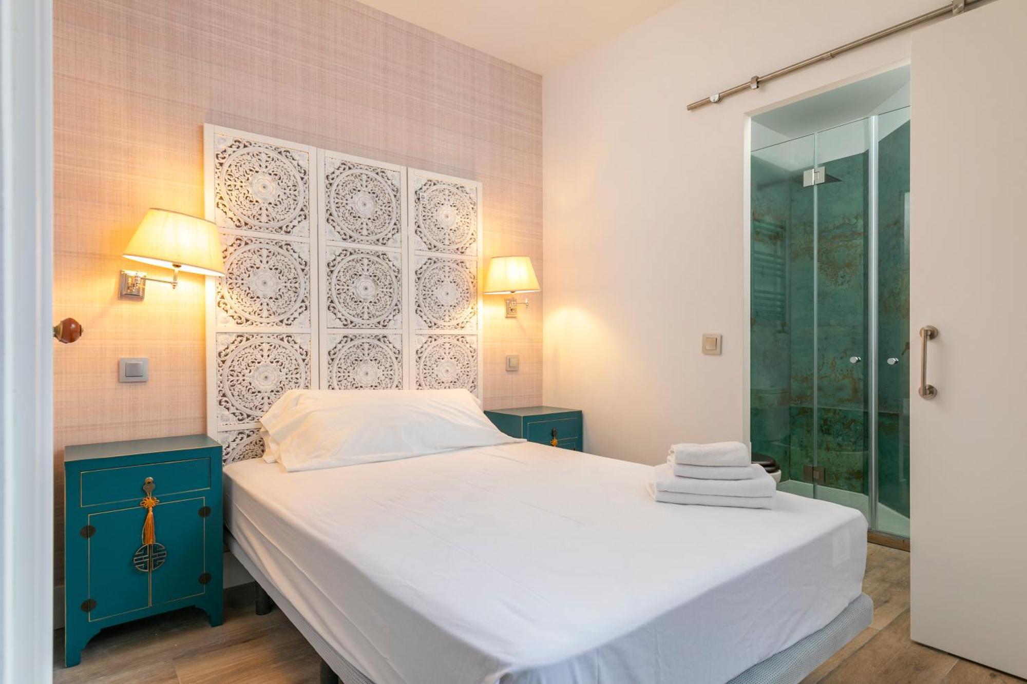 Plaza De Castilla Apartments Мадрид Екстериор снимка