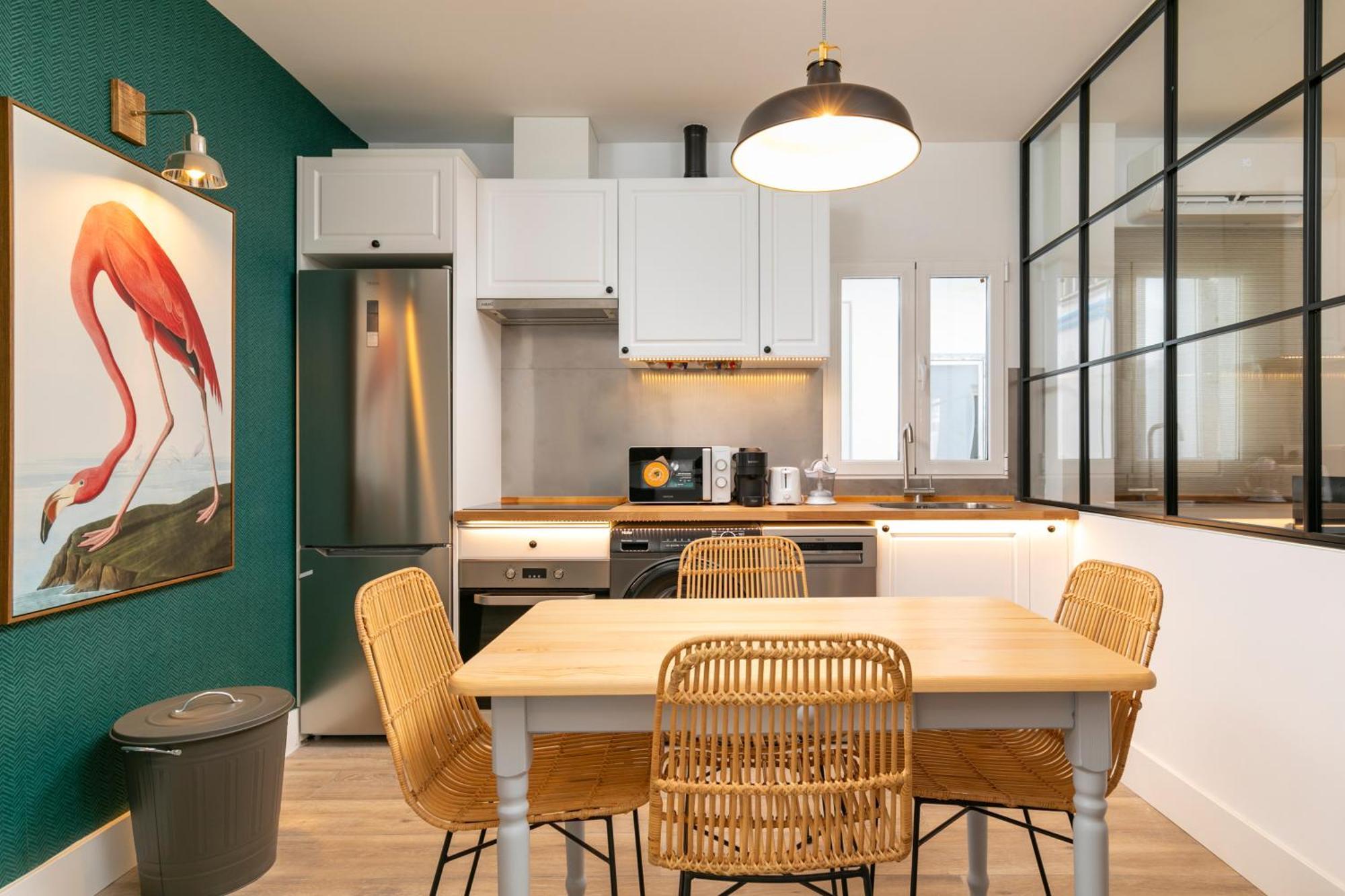 Plaza De Castilla Apartments Мадрид Екстериор снимка