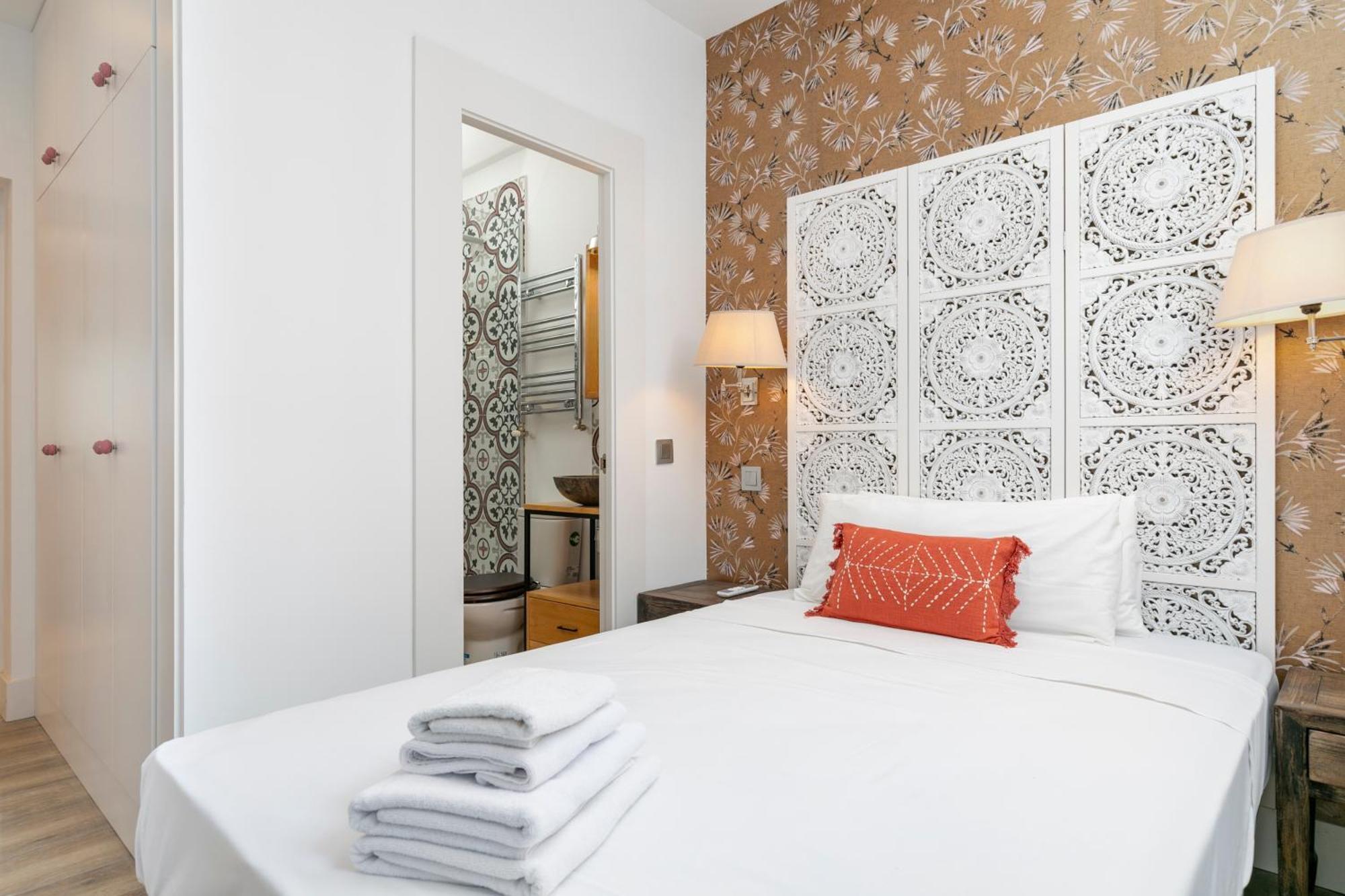 Plaza De Castilla Apartments Мадрид Екстериор снимка