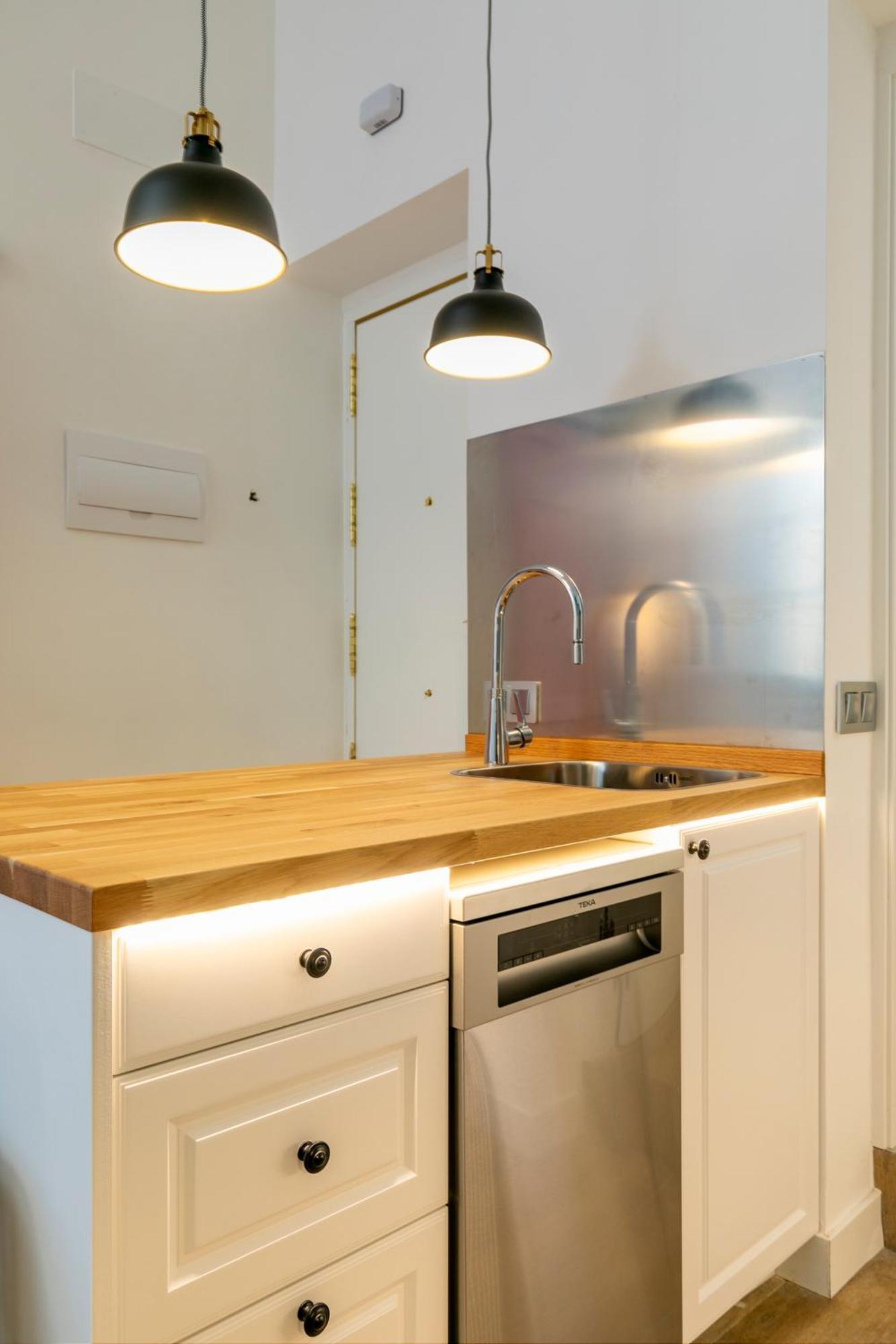 Plaza De Castilla Apartments Мадрид Екстериор снимка