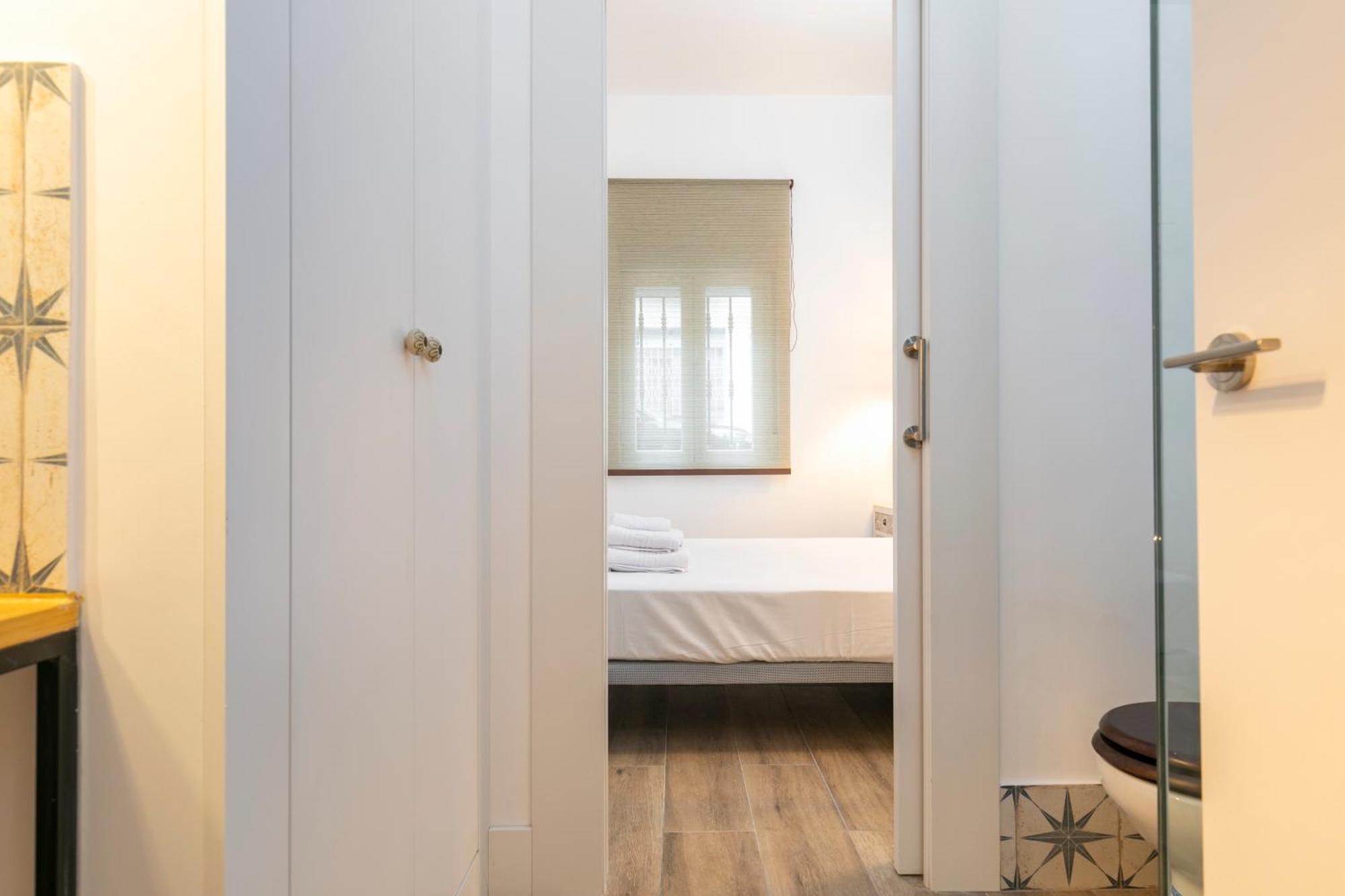Plaza De Castilla Apartments Мадрид Екстериор снимка